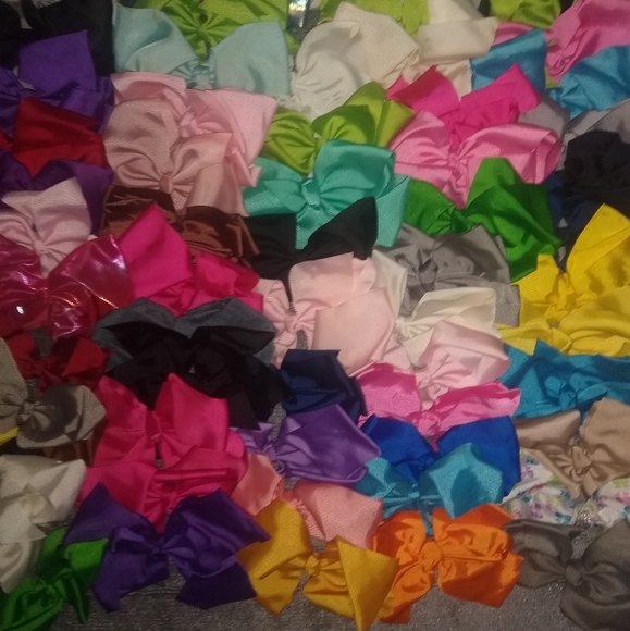 115 Hairbows - Picture 2 of 4